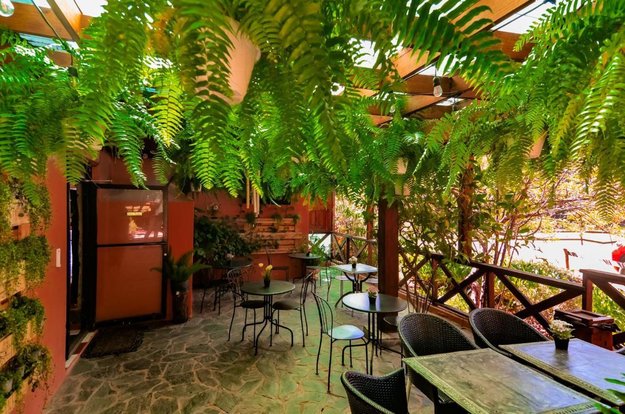 Hotel Rancho Constanza & Cabanas De La Montana Екстериор снимка