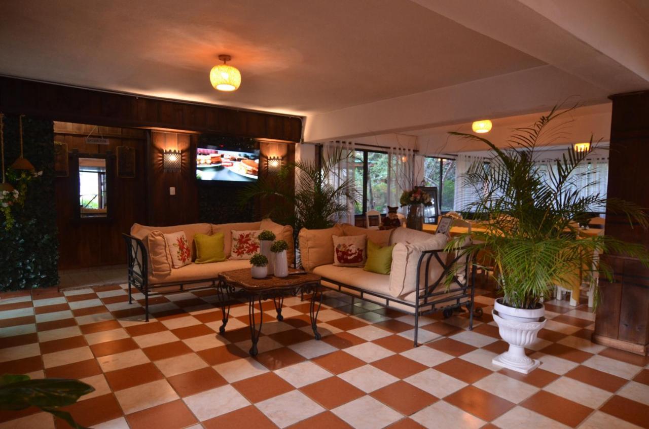 Hotel Rancho Constanza & Cabanas De La Montana Екстериор снимка