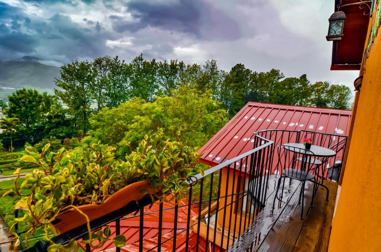 Hotel Rancho Constanza & Cabanas De La Montana Екстериор снимка