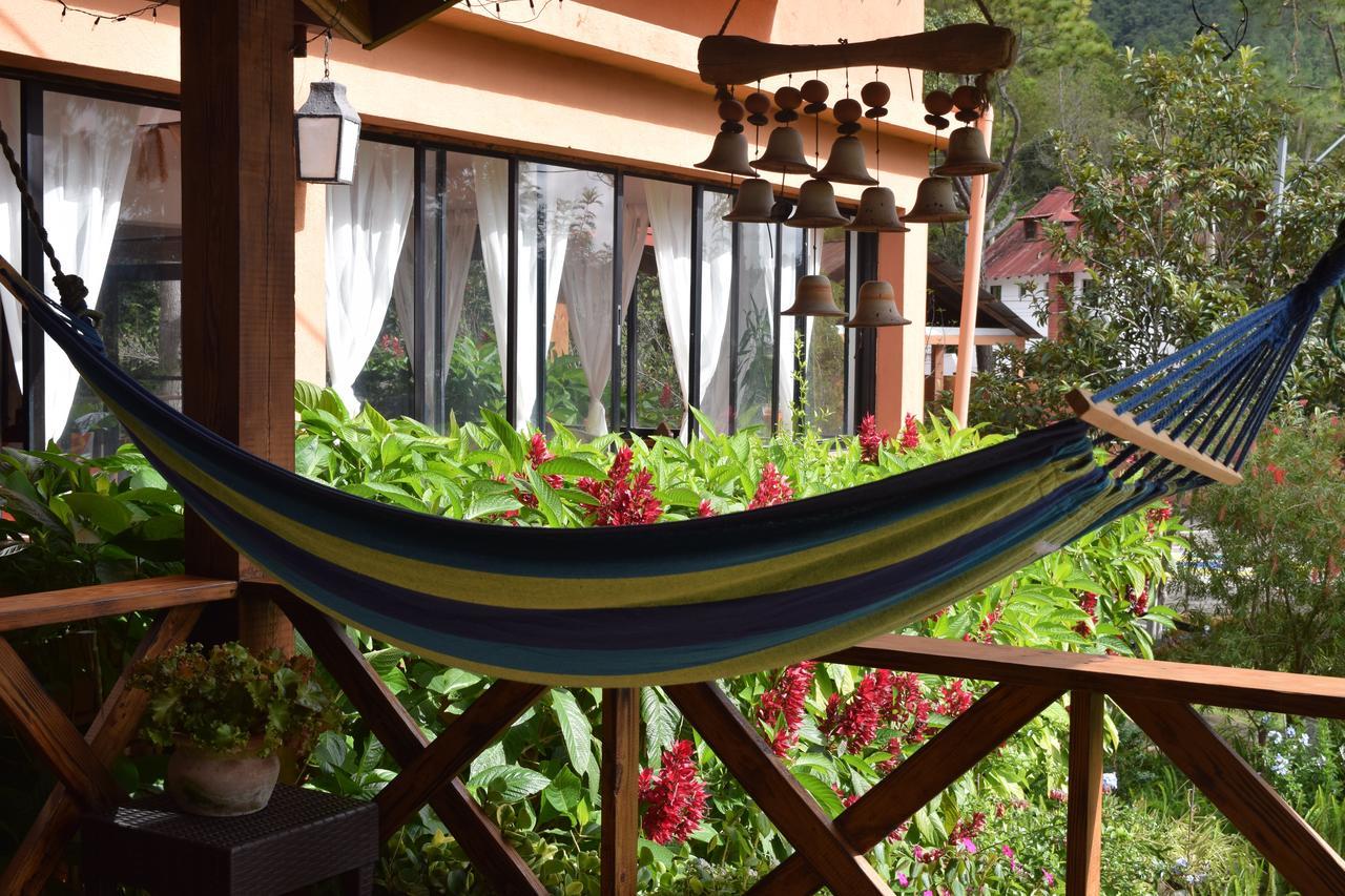 Hotel Rancho Constanza & Cabanas De La Montana Екстериор снимка