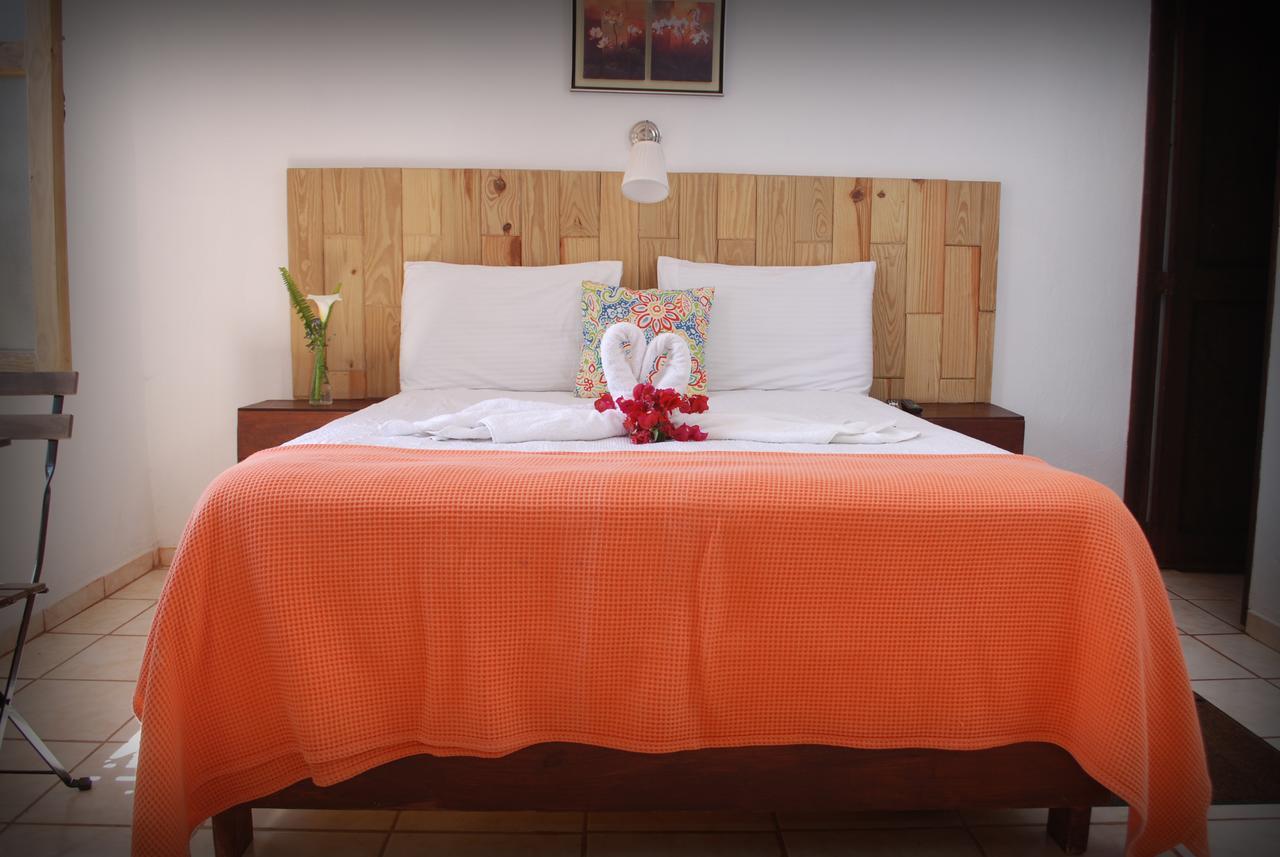 Hotel Rancho Constanza & Cabanas De La Montana Екстериор снимка