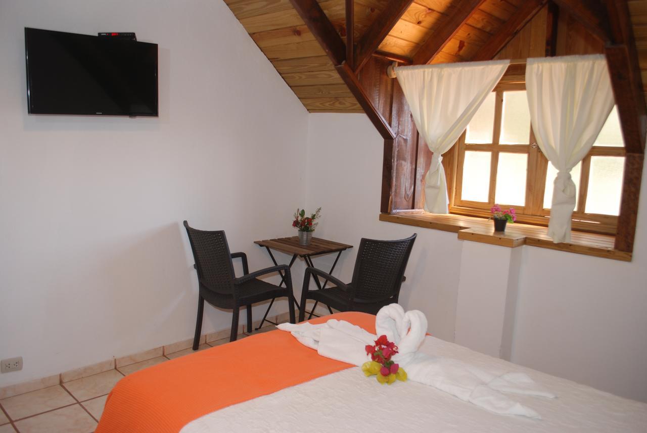 Hotel Rancho Constanza & Cabanas De La Montana Екстериор снимка
