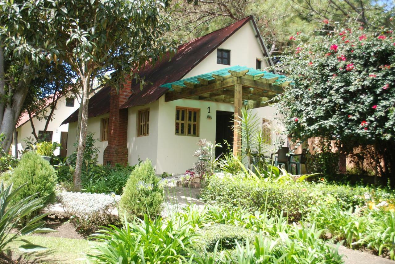 Hotel Rancho Constanza & Cabanas De La Montana Екстериор снимка